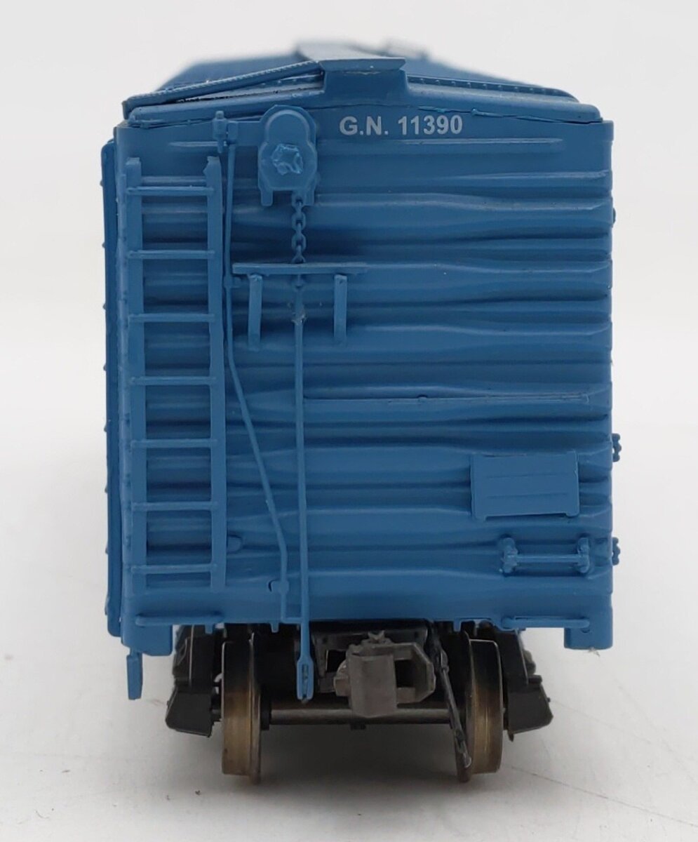InterMountain 46003-14 HO Scale Great Northern 40' Boxcar #11390 EX