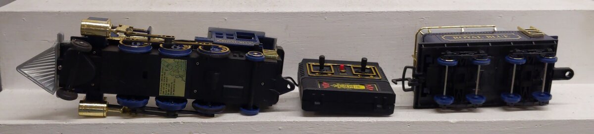 New Bright 2170 G The Royal Blue Battery Operated Locomotive & Tender LN/Box