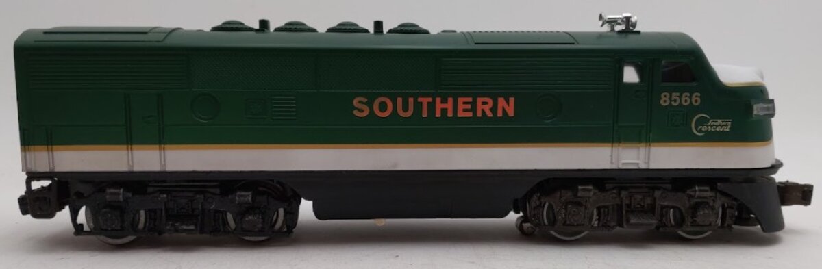 Lionel 6-8566 O Gauge Southern F-3 A Diesel Locomotive #8566 VG/Box