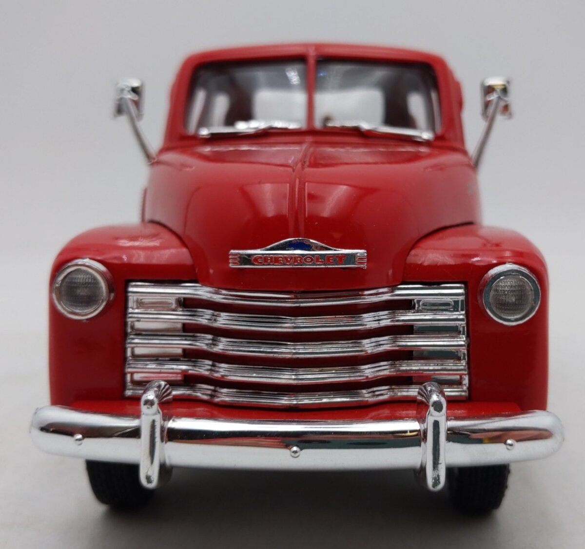 Motor Max 1/24 Scale 1953 Chevrolet 3100 Pick-Up EX