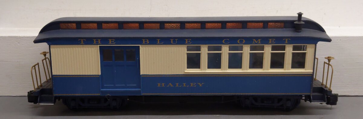 Bachmann G Scale "Halley" Combine Passenger Car from "The Blue Comet" set EX