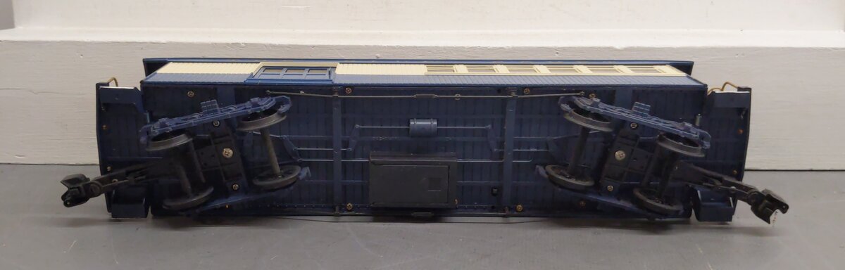Bachmann G Scale "Halley" Combine Passenger Car from "The Blue Comet" set EX