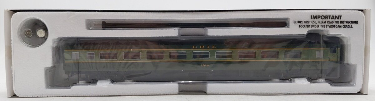 Rapido Trains 100184 HO Scale Erie Railroad Lightweight Coach Car #1014 NIB