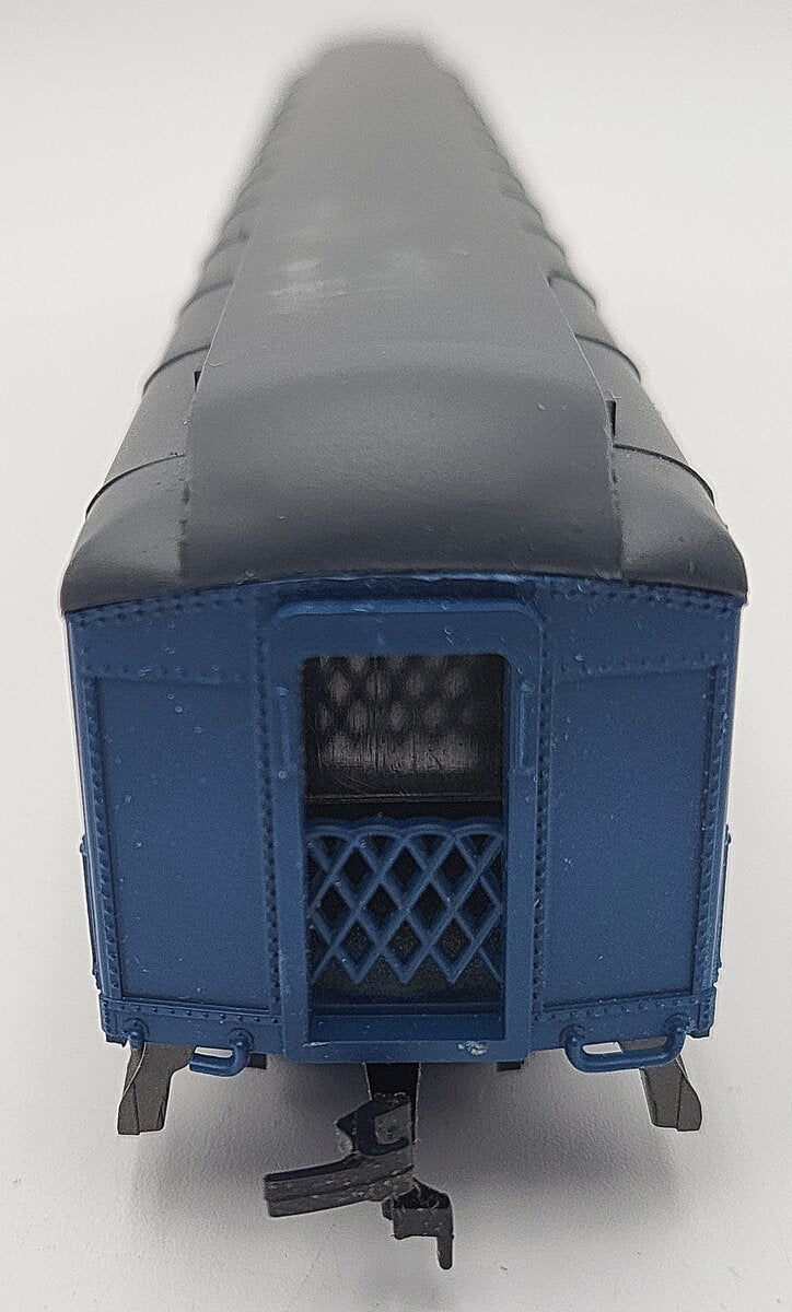 AHM 6201 HO Scale Blue Comet Halley Passenger Car EX/Box