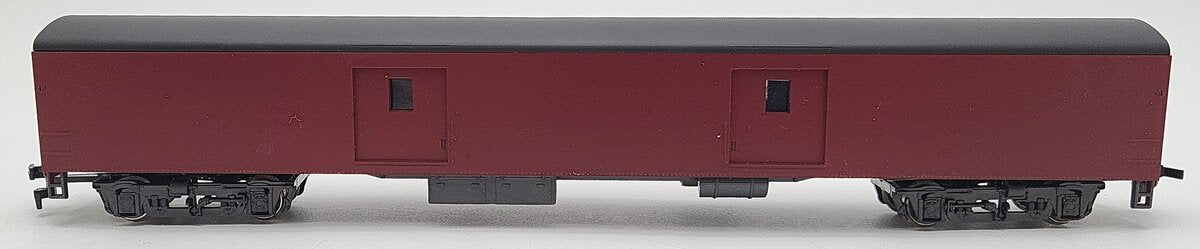 AHM 6547-26 HO Scale Unmarked Smooth Sided Baggage Car EX/Box