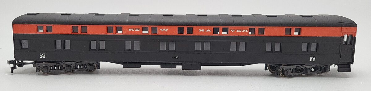 AHM 6281-N HO Scale New Haven Duplex Sleeper Passenger Car #118 EX/Box