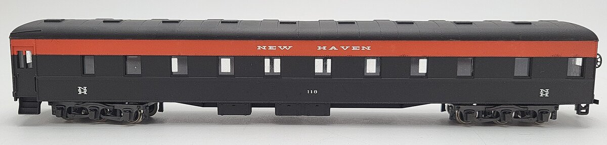 AHM 6281-N HO Scale New Haven Duplex Sleeper Passenger Car #118 EX/Box