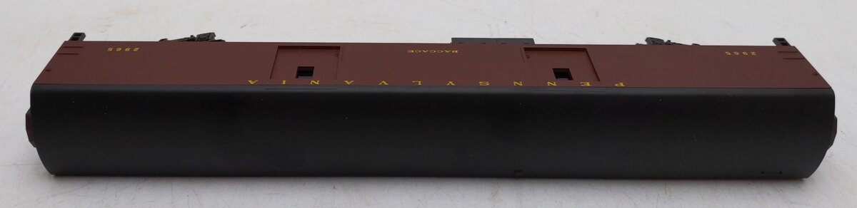 AHM 6285-P HO Scale PRR 1930 Smooth Side Baggage Car 