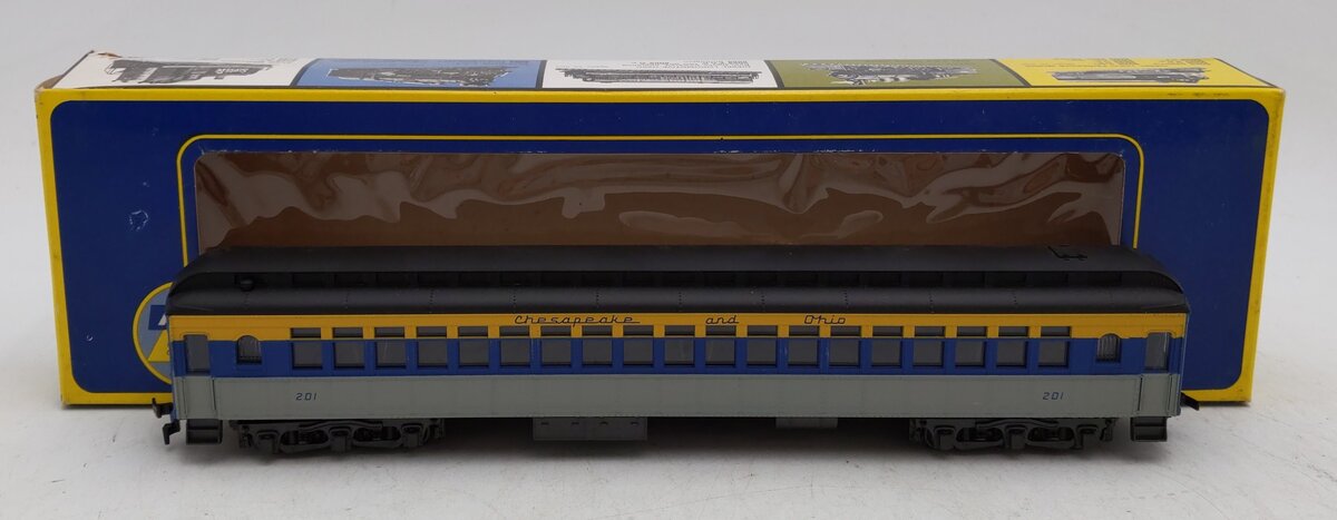 AHM 6205-C HO Chesapeake and Ohio Coach Car #201 LN/Box