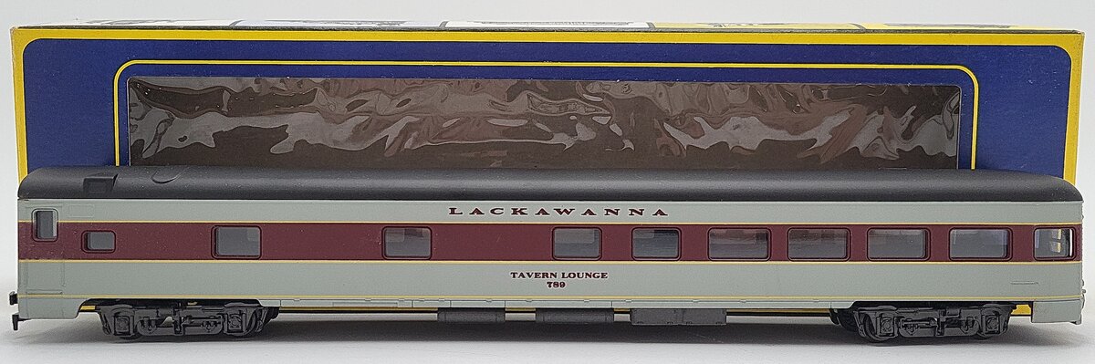 AHM 6402-L HO Lackawanna 1930 85' Observation Car #789 - Tavern Lounge EX/Box
