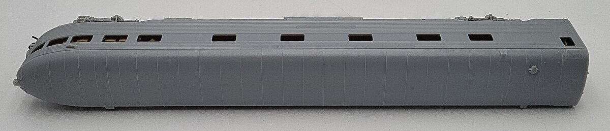 Walthers 932-9022 HO Scale Undecorated Passenger Car LN/Box