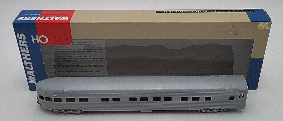Walthers 932-9022 HO Scale Undecorated Passenger Car LN/Box
