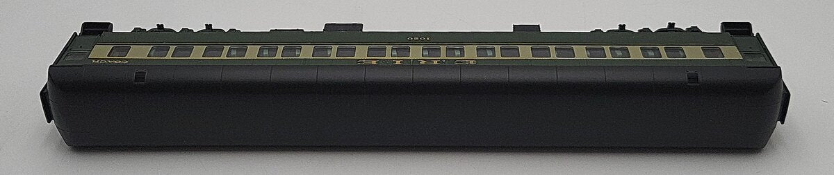 Walthers HO Scale Erie Coach Passenger Car #1020 LN