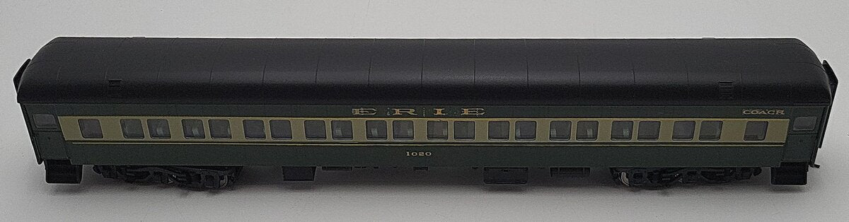 Walthers HO Scale Erie Coach Passenger Car #1020 LN