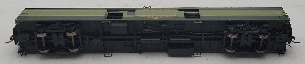 Rapido Trains 106036 HO Erie 73' 6" Smooth Side Baggage-Express Car #222 NIB