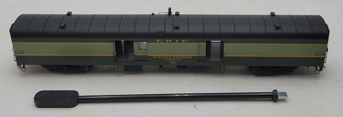 Rapido Trains 106036 HO Erie 73' 6" Smooth Side Baggage-Express Car #222 NIB