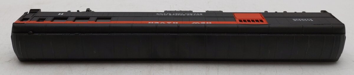AHM 6322 HO New Haven Baggage Express Car LN/Box