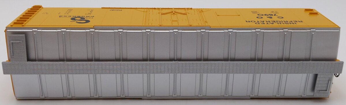 Lionel 6-17303 O Gauge Chesapeake and Ohio Reefer Car EX/Box