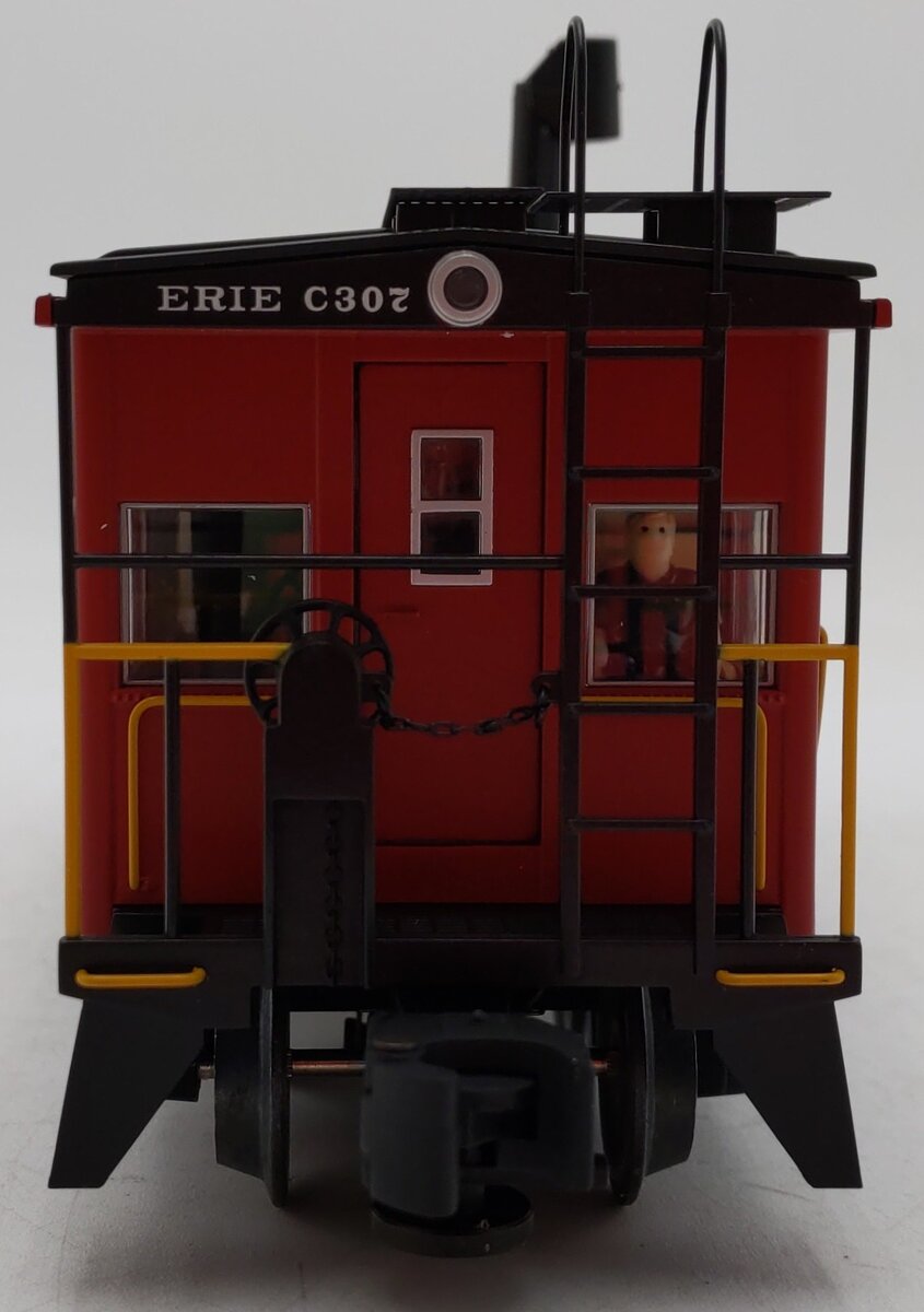 Lionel 6-17644 O Gauge Erie Bay Window Lighted Caboose w/Smoke #C307 EX/Box
