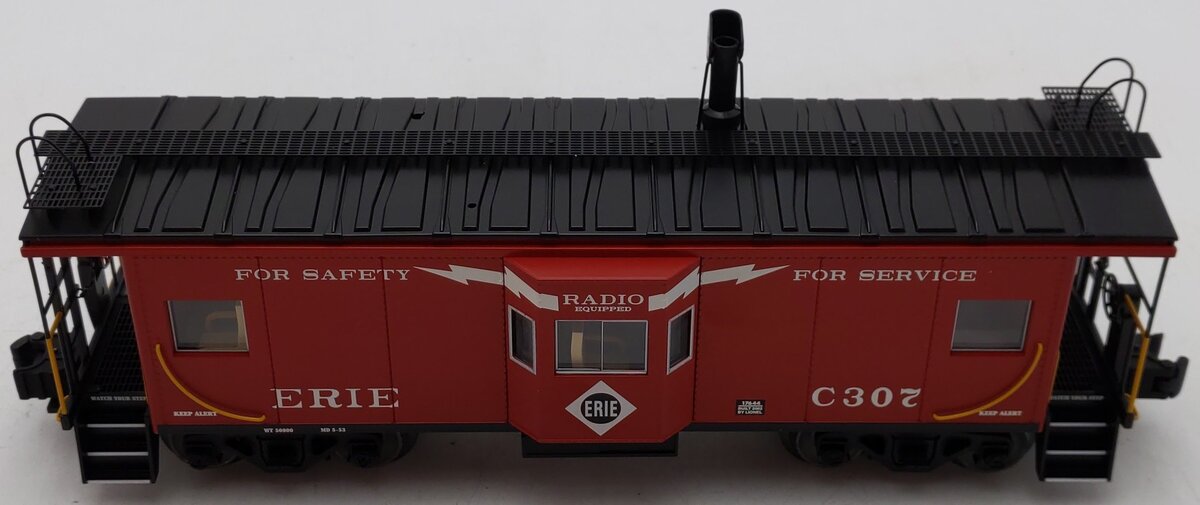 Lionel 6-17644 O Gauge Erie Bay Window Lighted Caboose w/Smoke #C307 EX/Box