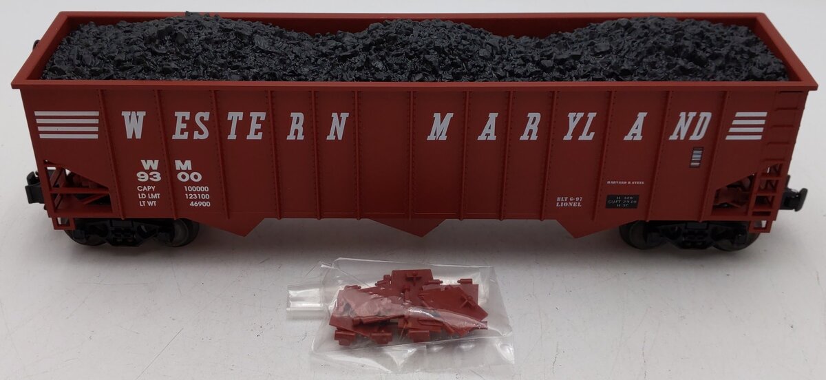 Lionel 6-17129 O Gauge Western Maryland 3-Bay Hopper Car w/Coal Load #9300 EX/Box