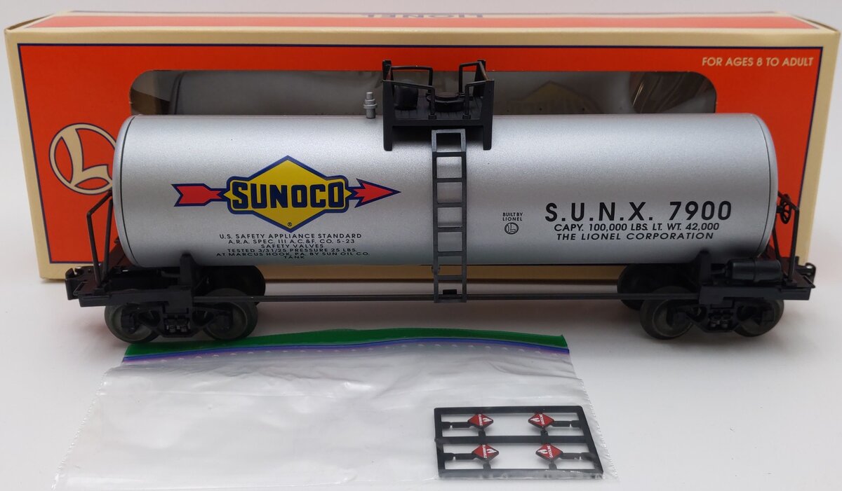 Lionel 6-17910 O Gauge Sunoco Unibody Tank Car #7900 EX/Box