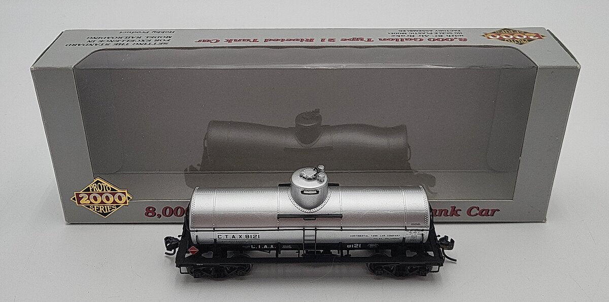 Proto 2000 920-54402 HO Scale C.T.A.X Tank Car #8121 LN/Box