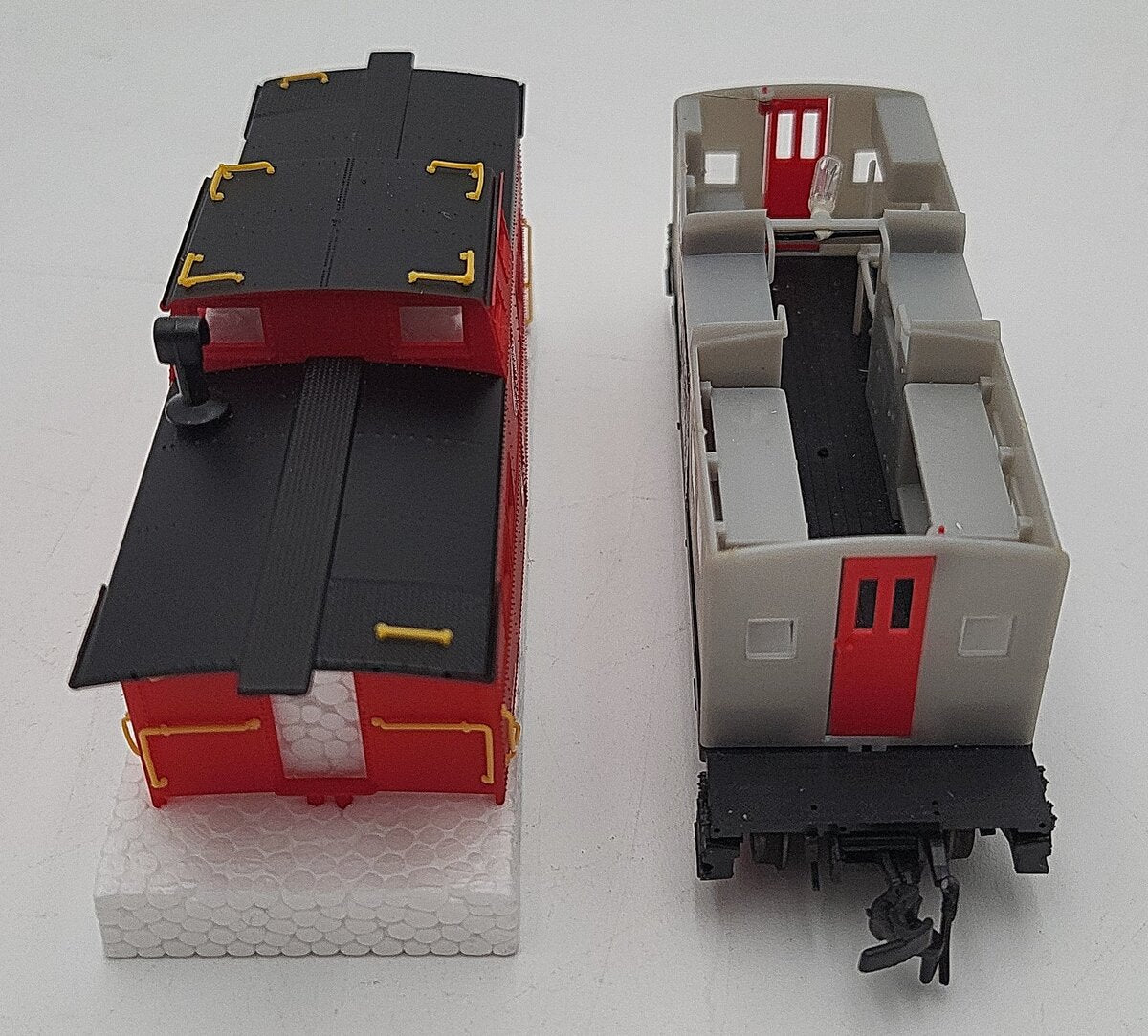 Proto 2000 8235 HO P&WV Virginia Steel Center Cupula Caboose #827 LN/Box