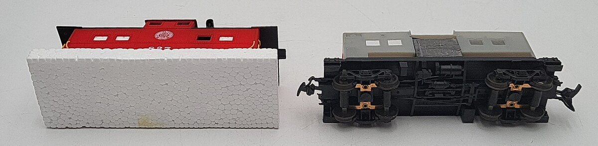 Proto 2000 8235 HO P&WV Virginia Steel Center Cupula Caboose #827 LN/Box