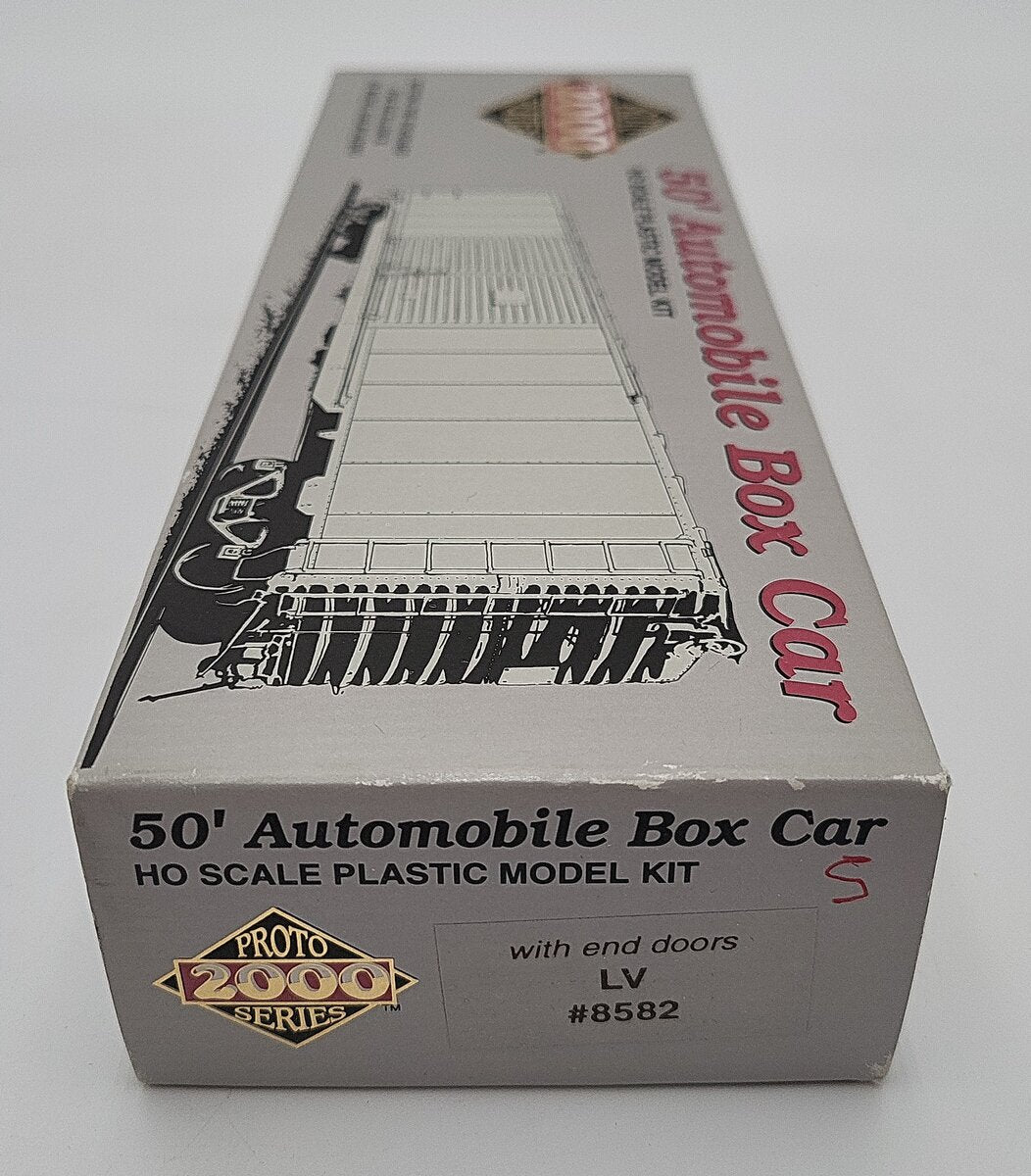 Proto 2000 8582 HO Scale Lehigh Valley Boxcar #8582 LN/Box