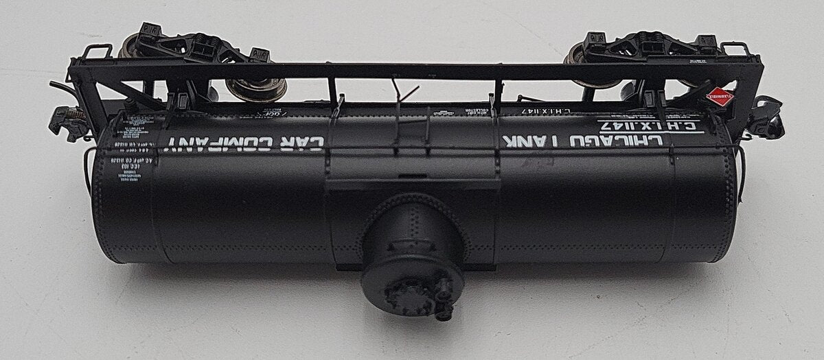 Proto 2000 920-54401 HO Chicago 8000 Gal Type 21Tank Car #1147 EX/Box
