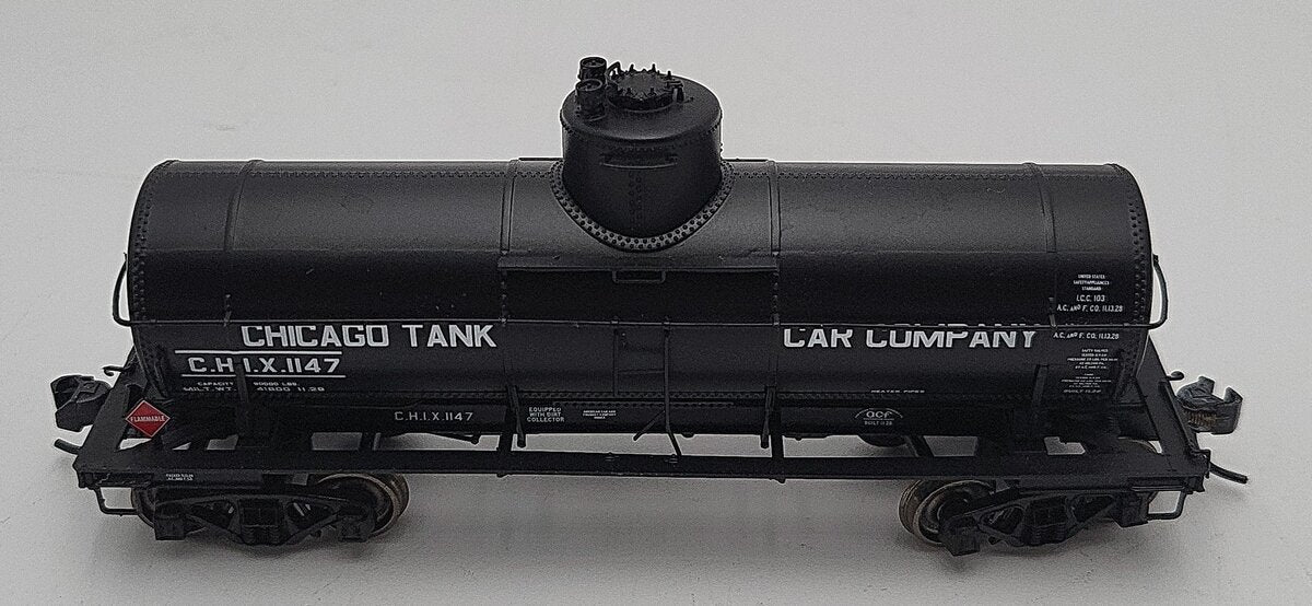 Proto 2000 920-54401 HO Chicago 8000 Gal Type 21Tank Car #1147 EX/Box