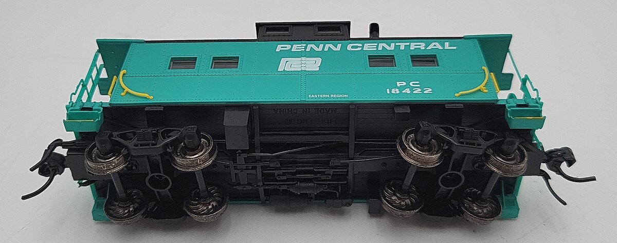 Proto 2000 8566 HO Scale Penn Central Caboose Car #18422 LN/Box