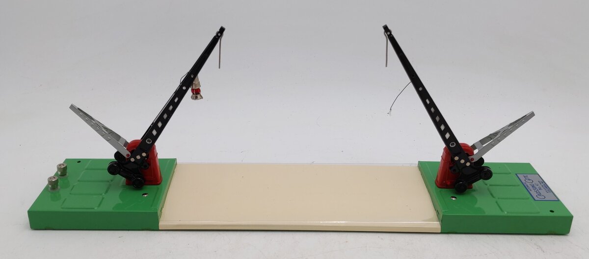 MTH No. 47 O Gauge Automatic Crossing Gate LN/Box