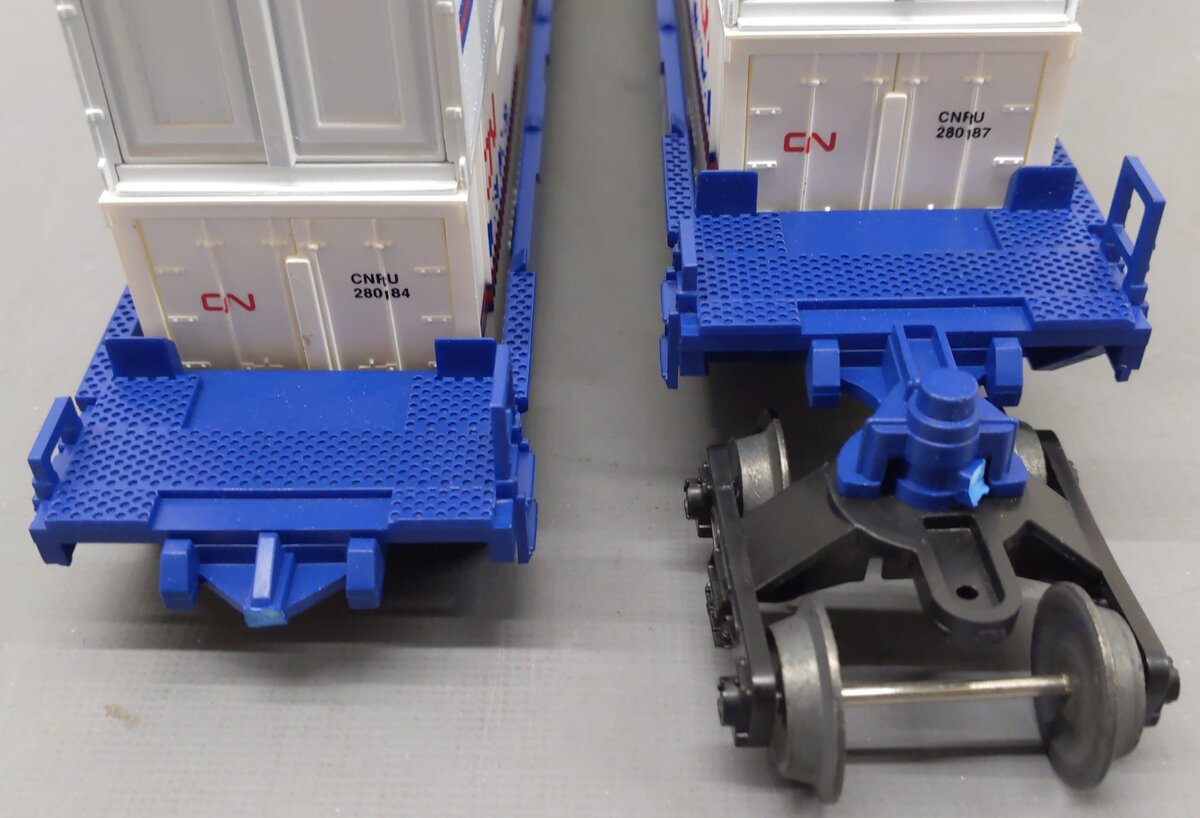 Lionel 6-16912 O Gauge Canadian National Maxi-Stack Intermodal Cars VG