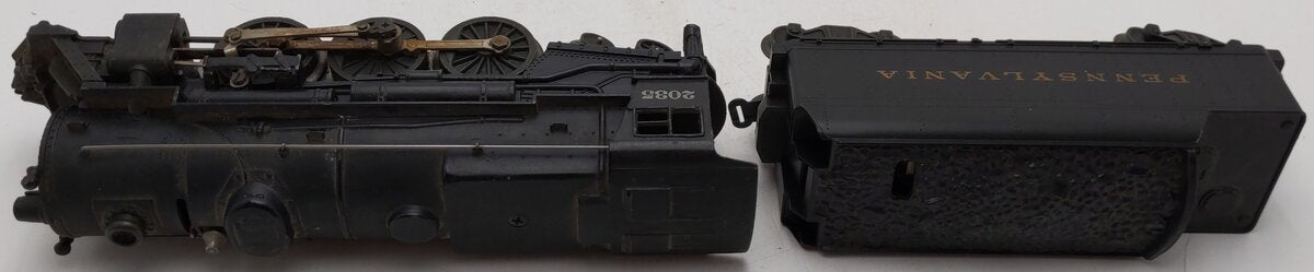 Lionel 2035 Vintage O 2-6-4 Die-Cast Postwar Steam Locomotive with 6466W Tender VG