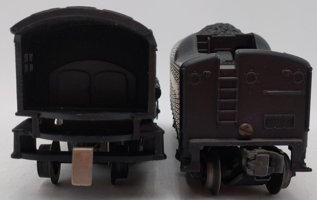 Lionel Vintage 8632 O Gauge 4-4-2 Steam Locomotive #1053 w/ Tender 2046W VG