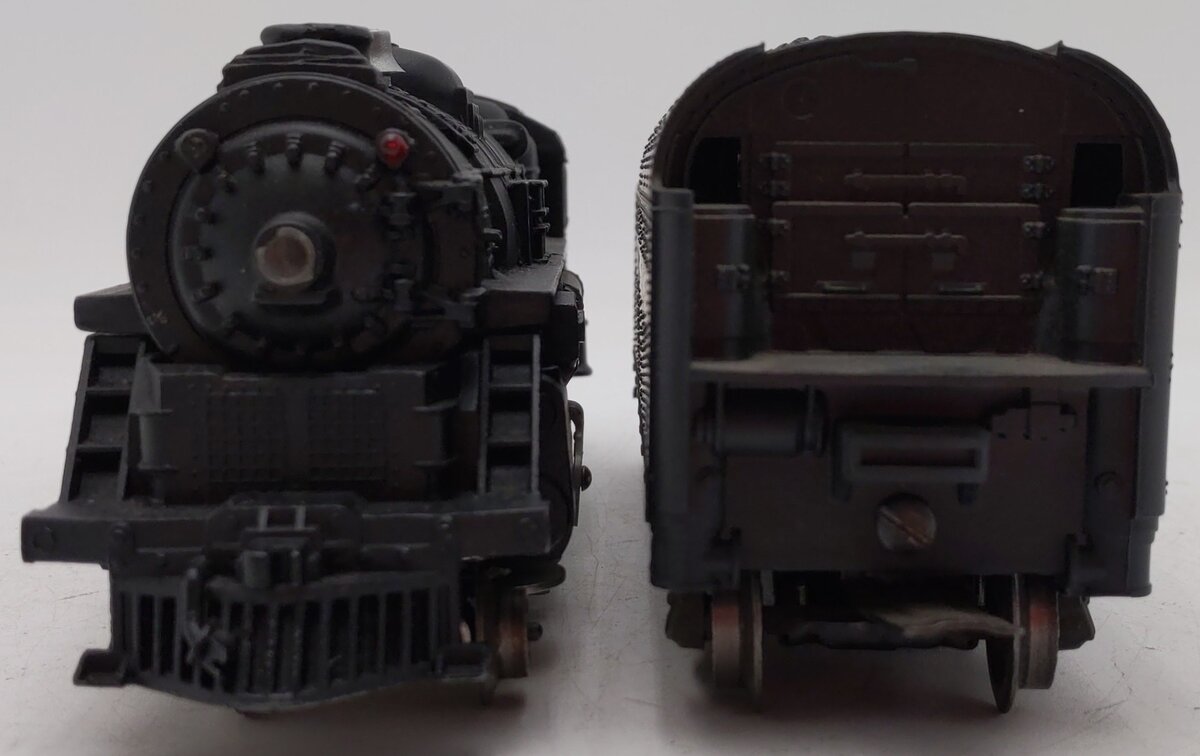 Lionel Vintage 8632 O Gauge 4-4-2 Steam Locomotive #1053 w/ Tender 2046W VG