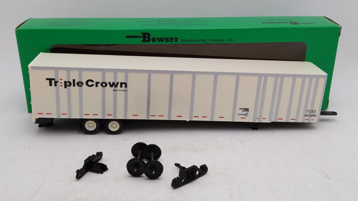 Bowser 87051 1:48 Scale Triple Crown 53' Roadrailer EX/Box