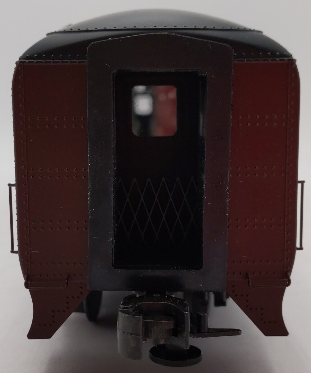 Weaver O Scale Pennsylvania Coach Passenger Car w/ Metal Wheels #1745 EX