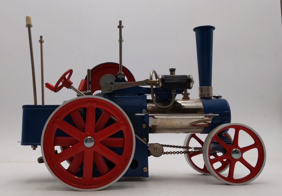 Wilesco D405 Live Steam Roller Traction Engine EX