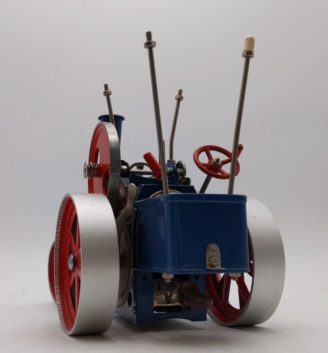 Wilesco D405 Live Steam Roller Traction Engine EX