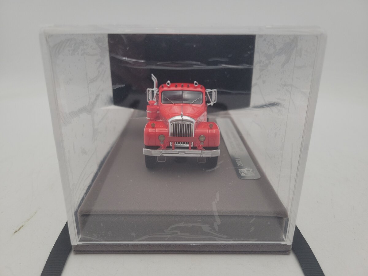 Fire Replicas FR101-ATHS 1:50 Scale 2021ATHS Red Mack B-61 Single Axle Tractor LN/Box