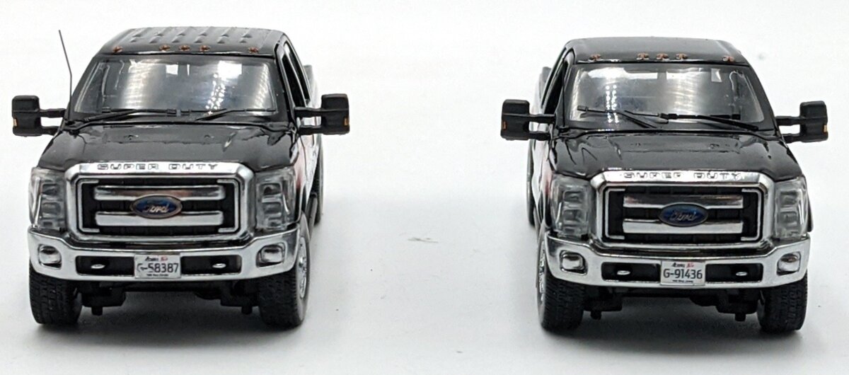Sword Models M410217 1:50 Diecast Ford F250 Pickup Truck Escort Set Mammoet NIB