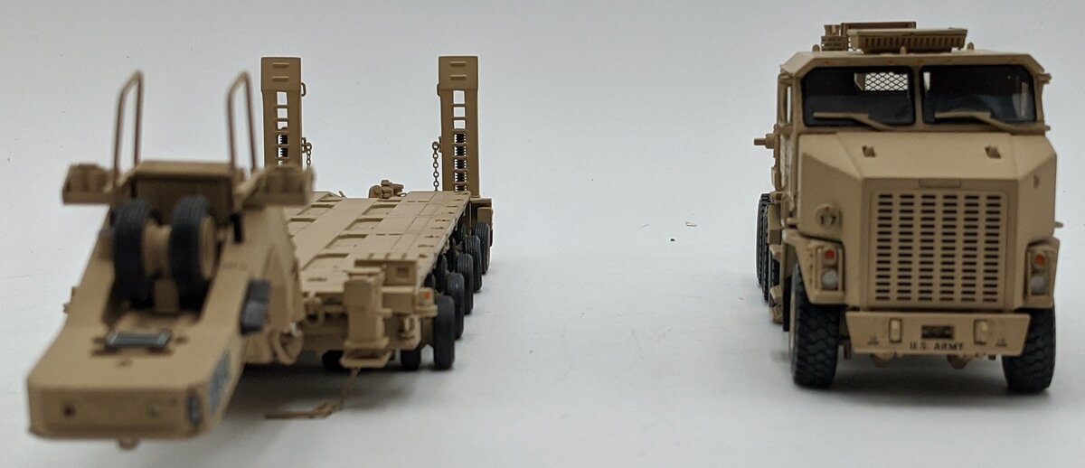Sword Models SW1500-K 1:50 Diecast HET M1070 W/M1000 Trailer NIB