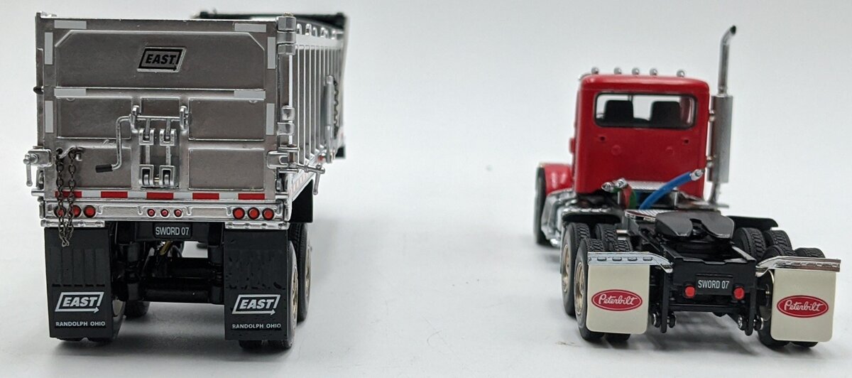 Sword Models SW2044-R 1:50 Diecast Red Peterbilt 357 W/2-Axle East Dump Trailer NIB