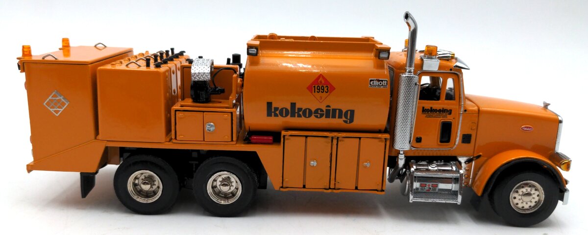 Sword Models SW2041-Y 1:50 Yellow Peterbilt 357 w/Elliot Fuel and Lube Body VG