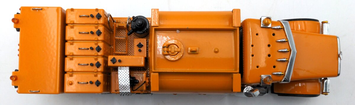 Sword Models SW2041-Y 1:50 Yellow Peterbilt 357 w/Elliot Fuel and Lube Body VG