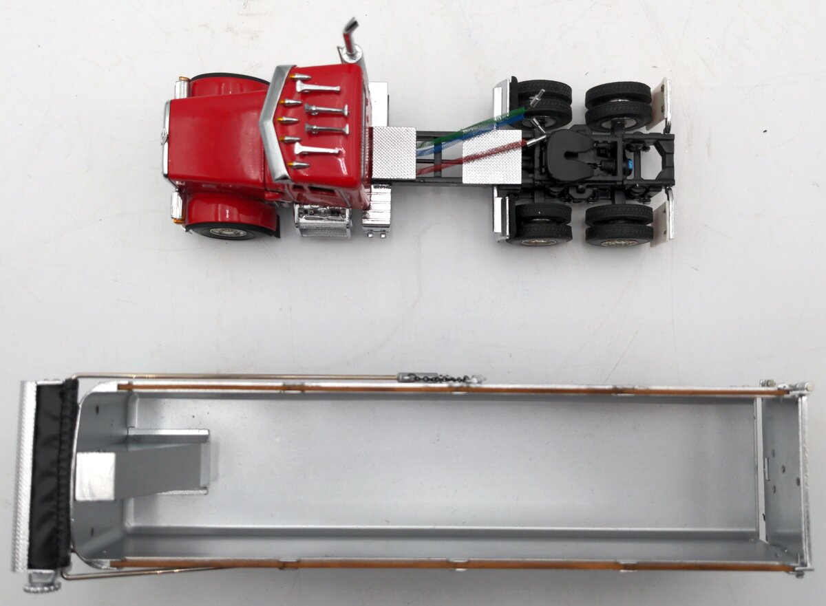 Sword Models SW2042-R 1:50 Scale Peterbilt 357 w/Rigid East Genesis Dump Trailer VG