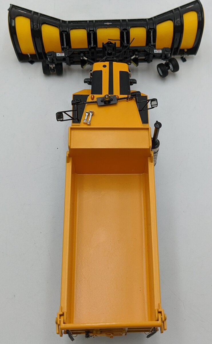 Sword Models SW3005-Y 1:50 Diecast Yellow P-Series 3-Axle 4x4 Snow Plow NIB